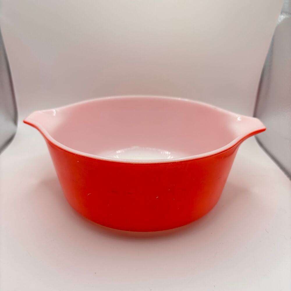 Red Pyrex Friendship 1.5 quart Round Casserole Dish #474 NO LID Vintage